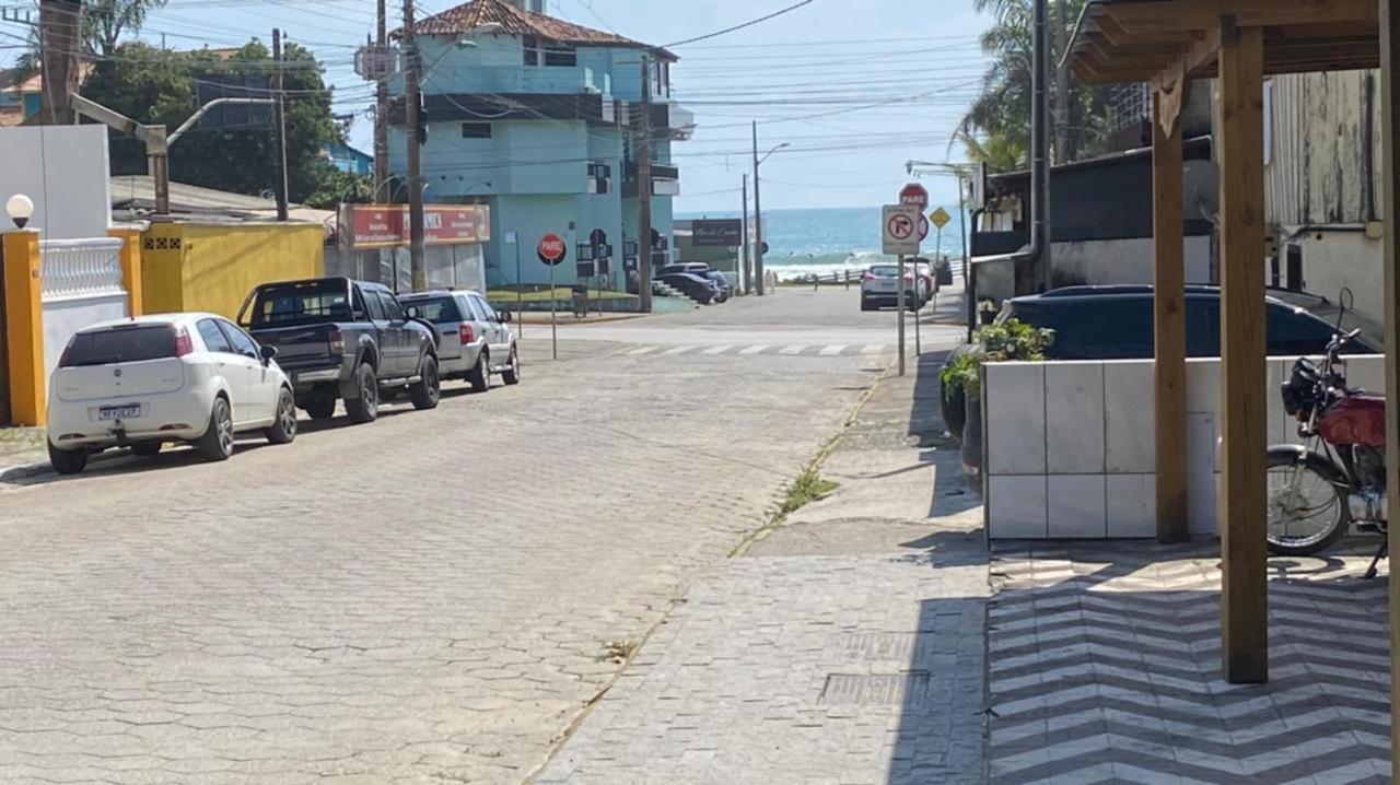 Bombas/ Bombinhas, A 50M Do Mar, Apartamento 2 Quartos, Com Churrasqueira Na Sacada, Ar E Wi-Fi Exterior photo